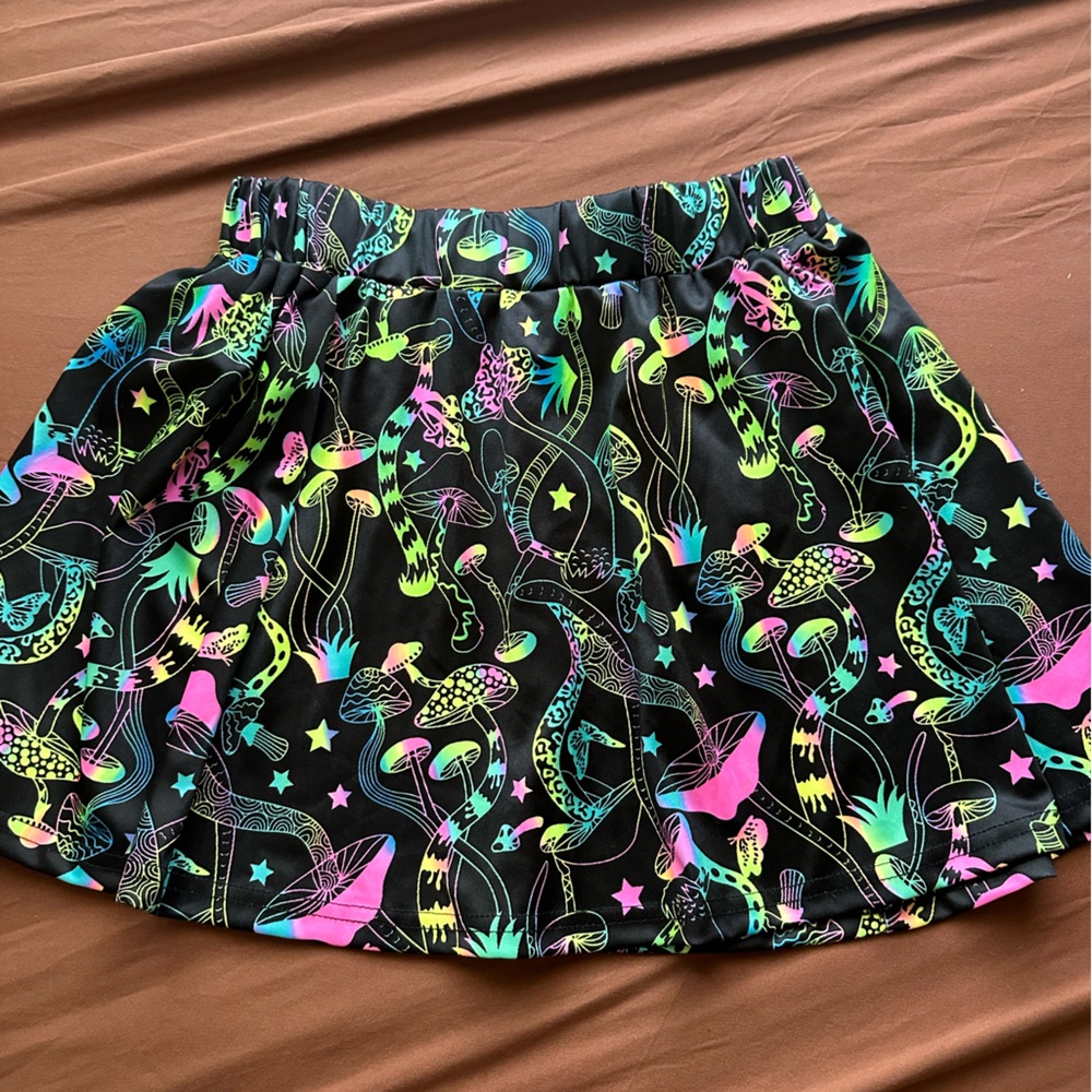 SHEIN Neon Snake Print Mini Skirt